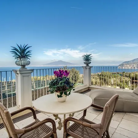 Relais Palazzo Del Barone 4* Sorrento