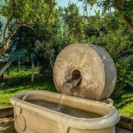 Relais Palazzo Del Barone (adults Only) 4* Sorrento